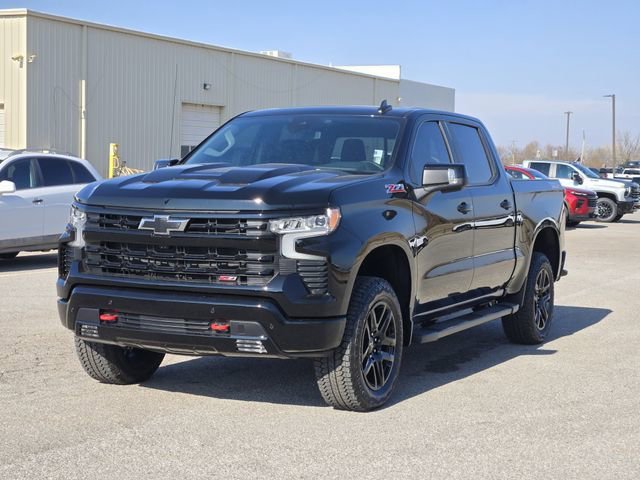 2026 Chevrolet Silverado 1500 LT Trail Boss - Photo 2