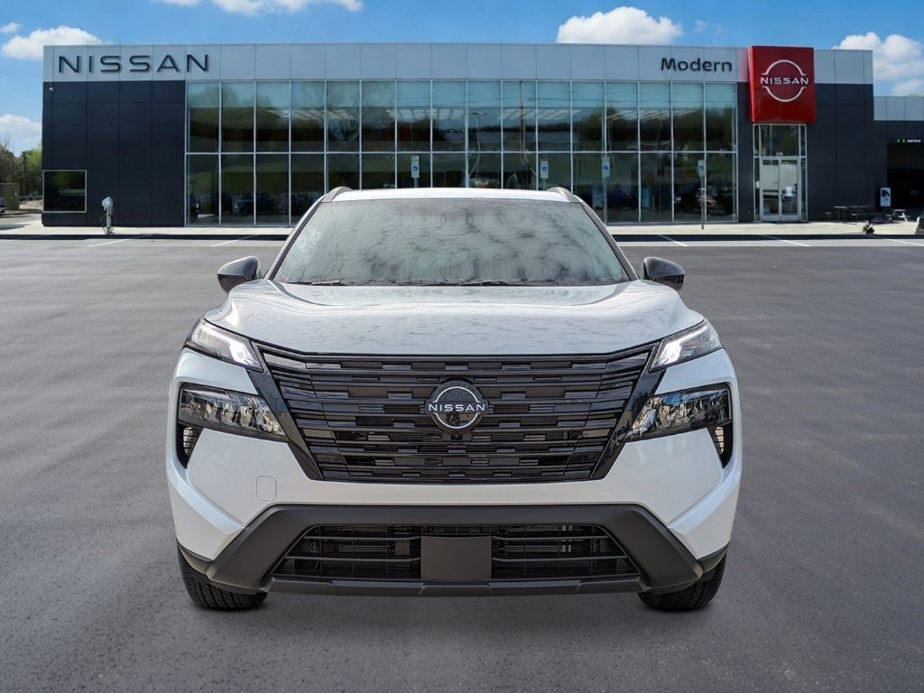 New 2026 Everest White Pearl Tricoat Nissan Dark Armor image 8