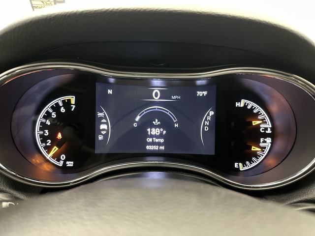 Used 2019 Red Jeep Altitude 4x4 image 13