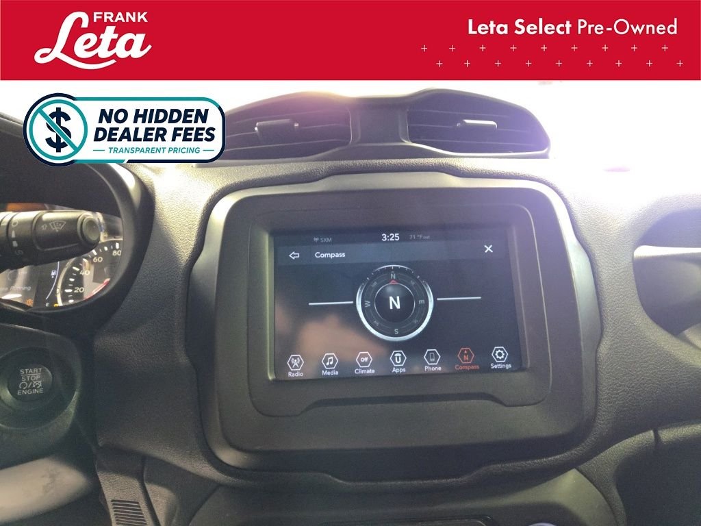 Used 2020 Bikini Metallic Clearcoat Jeep  image 10