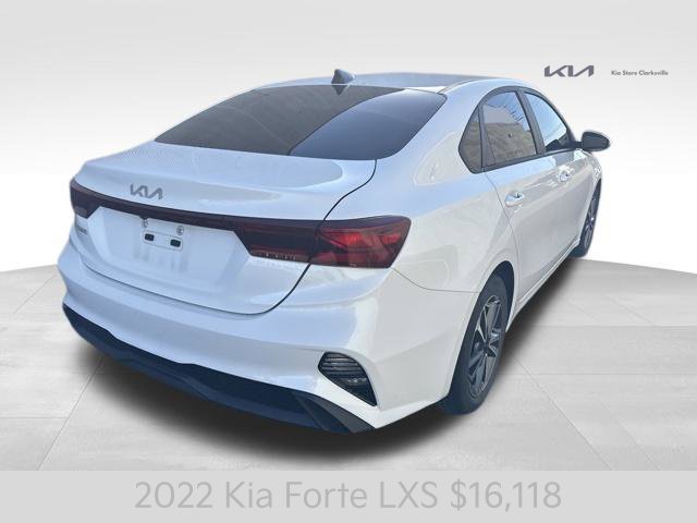 Certified Used 2022 Snow White Pearl Kia LXS image 8