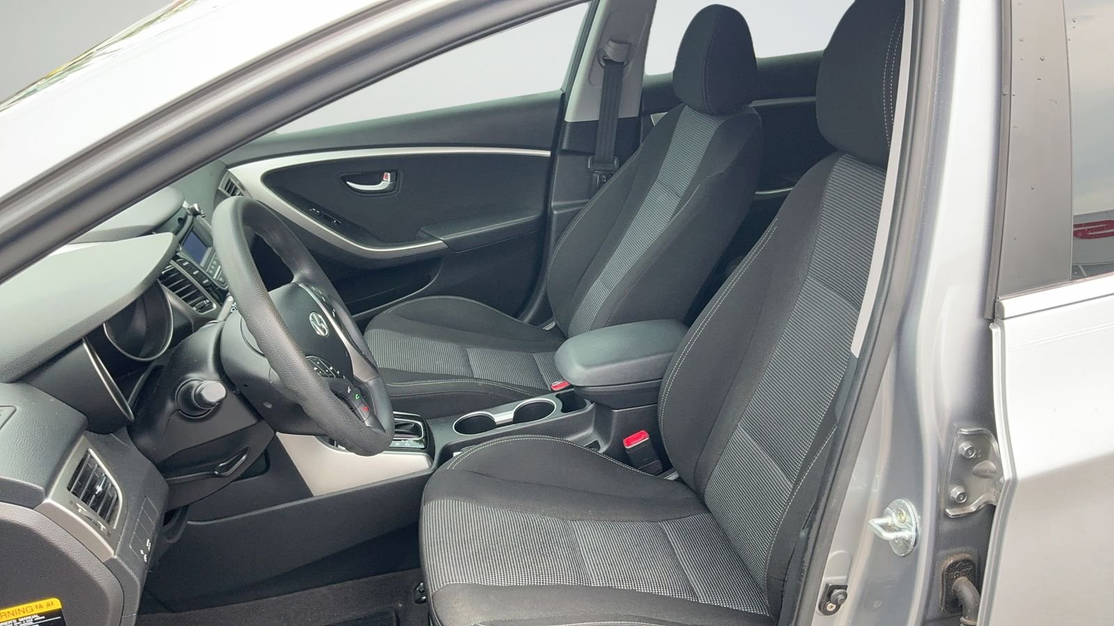 Used 2015 Gray Hyundai Base image 37