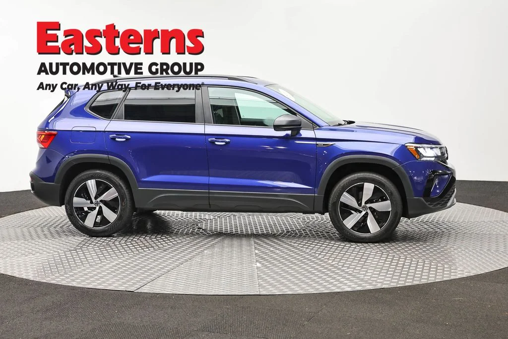 Used 2024 Blue Volkswagen 1.5T S image 4