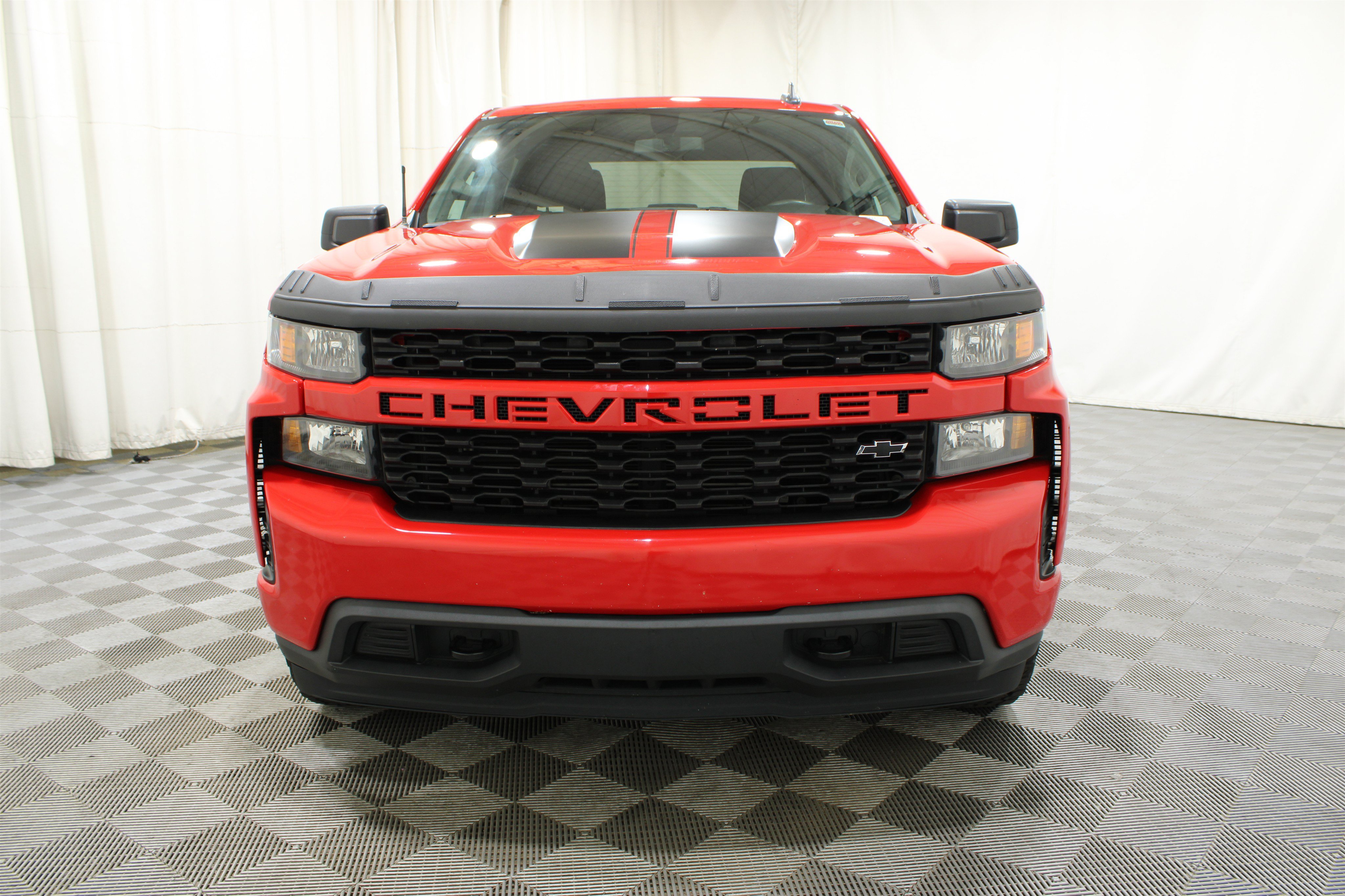 Used 2021 Red Hot Chevrolet Custom image 31