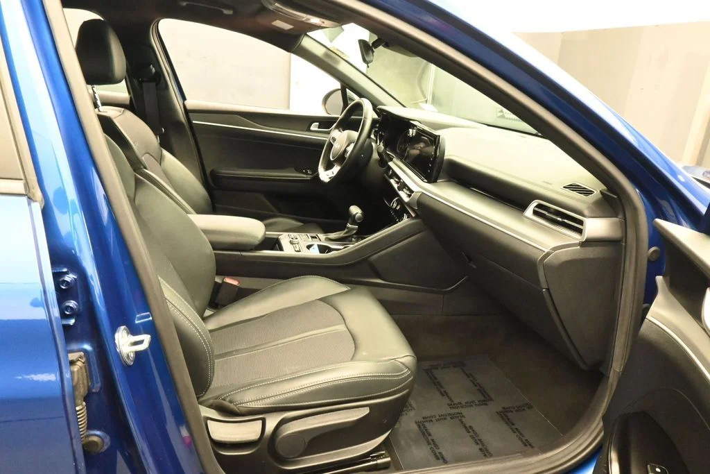 Used 2024 Sapphire Blue Kia GT-Line image 42