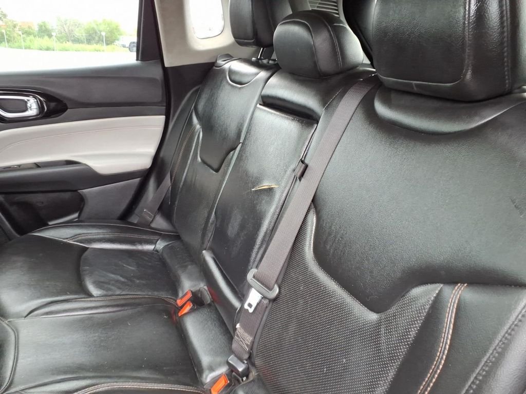 Certified Used 2022 Red Jeep Limited image 12