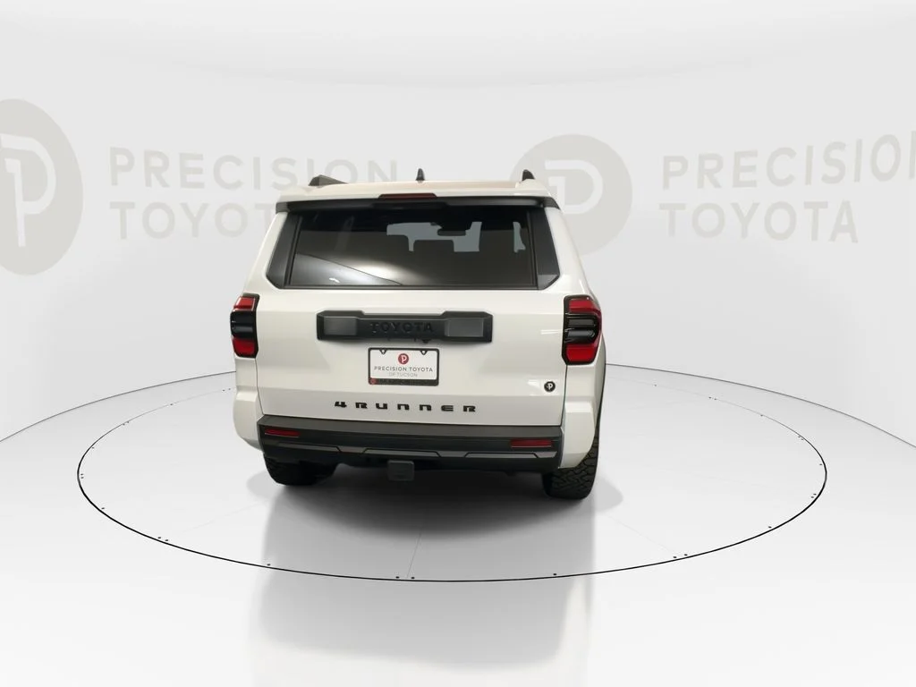 New 2026 Ice Cap Toyota SR5 image 17