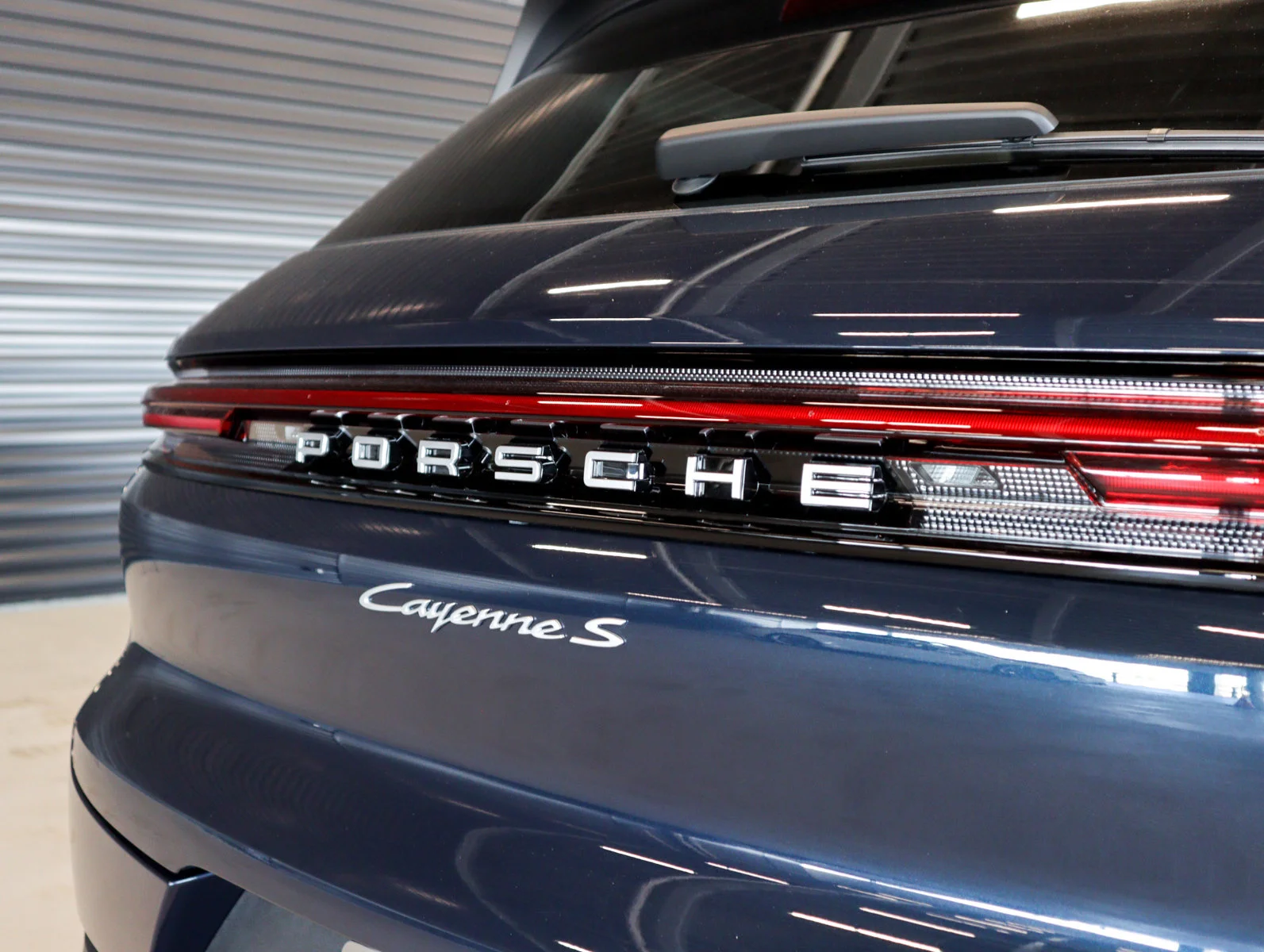 2025 Porsche Cayenne S - Photo 30
