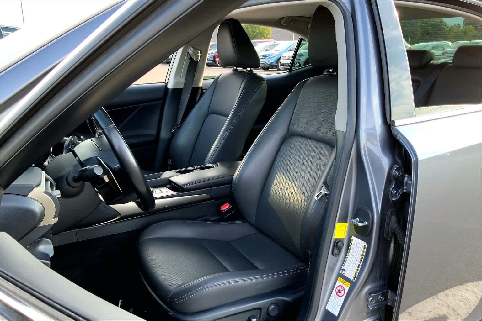 Used 2018 Nebula Gray Pearl Lexus  image 7