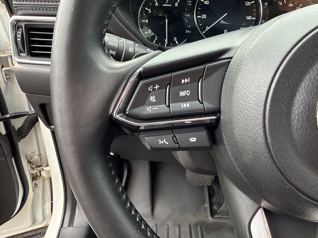 Used 2021 White Mazda Grand Touring Reserve image 27