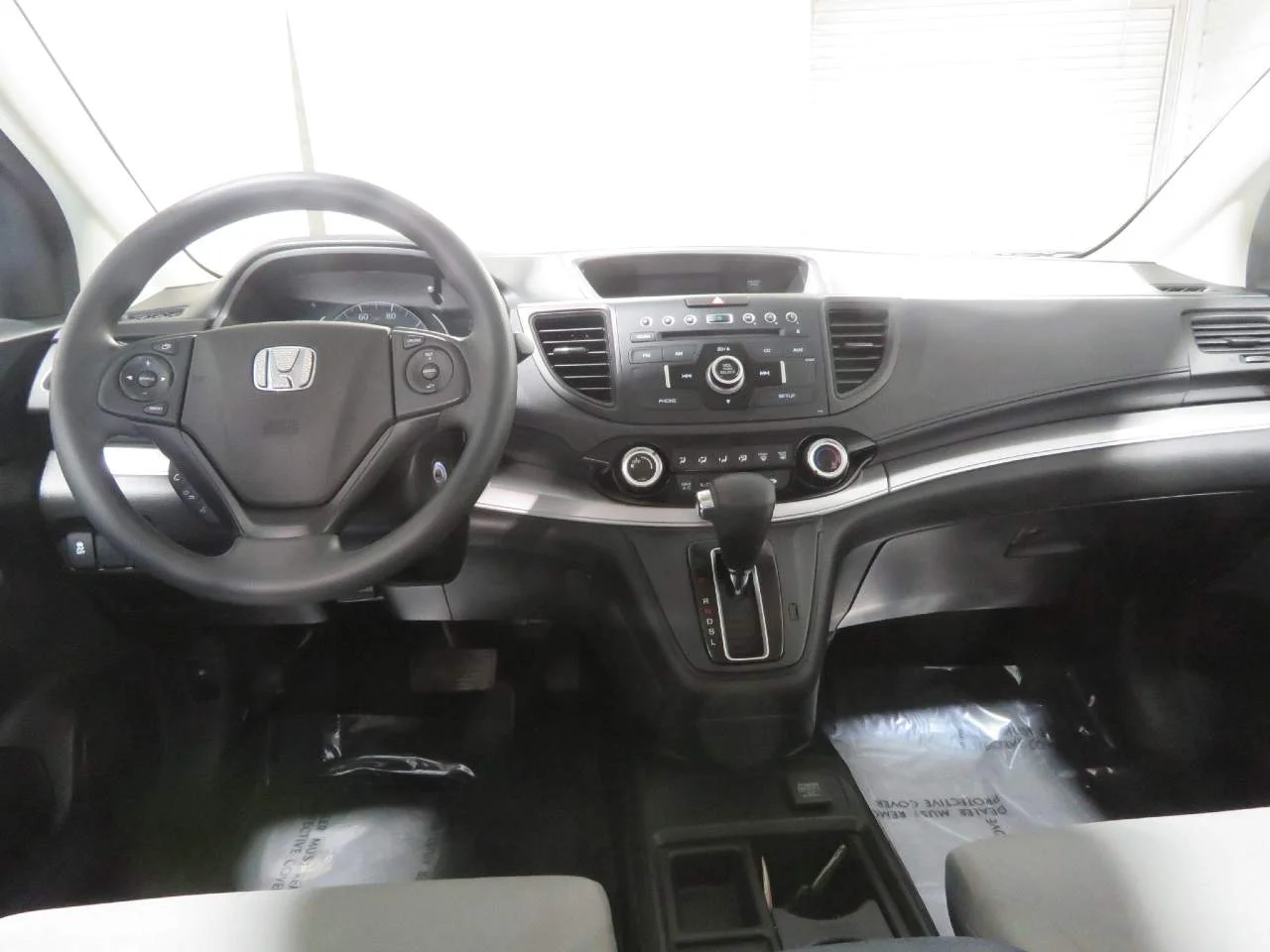 2015 Honda CR-V LX - Photo 11