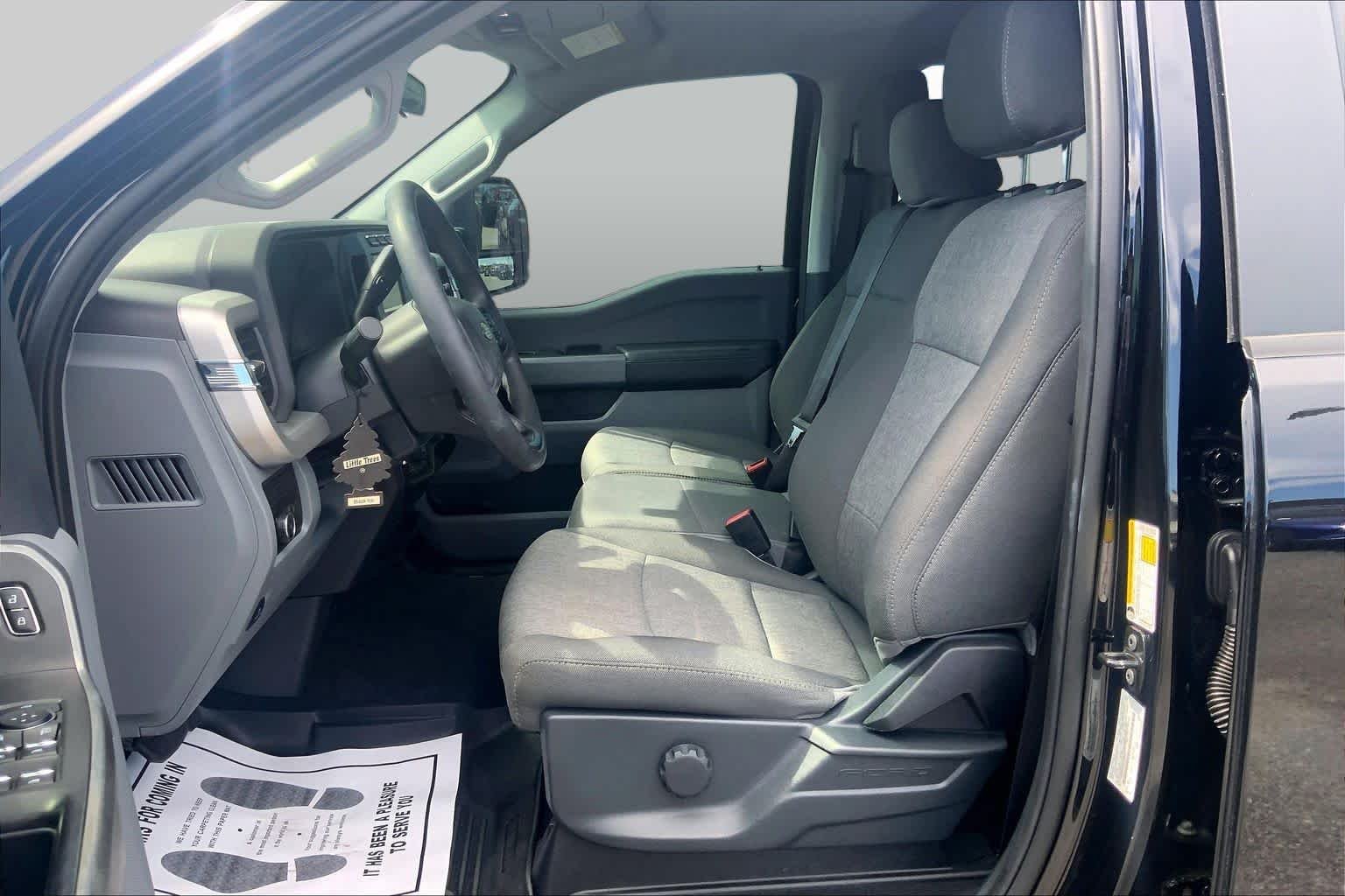 Used 2024 Agate Black Ford XL image 8