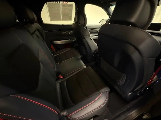 2023 GENESIS GV70 Standard - Photo 7
