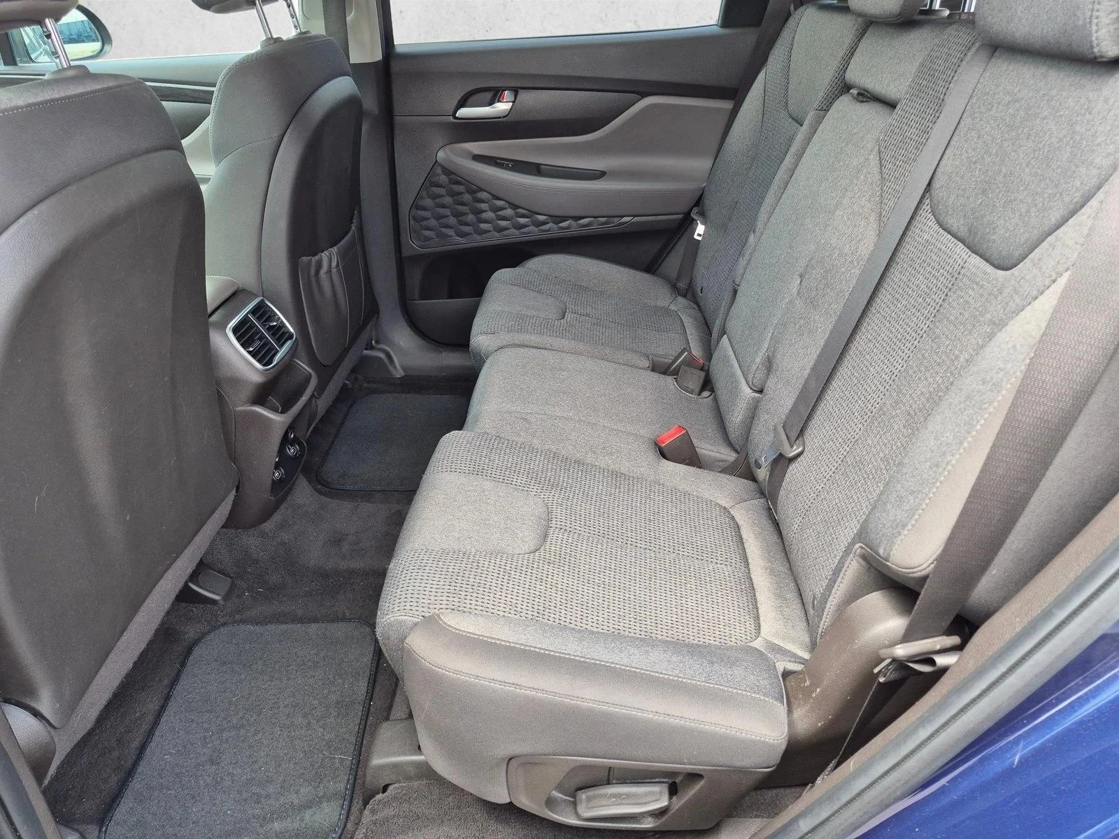 Certified Used 2019 Stormy Sea Hyundai SE image 16