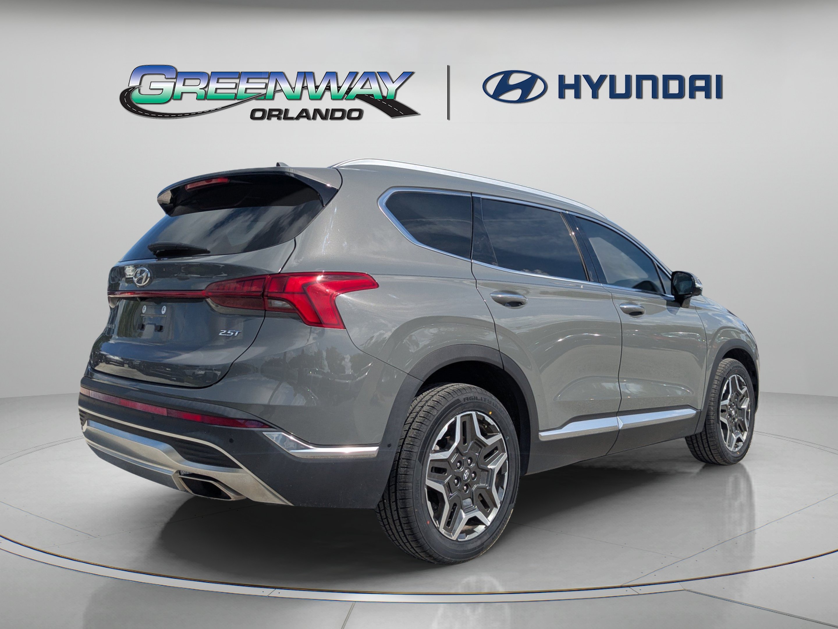 2021 Hyundai Santa Fe Limited - Photo 8
