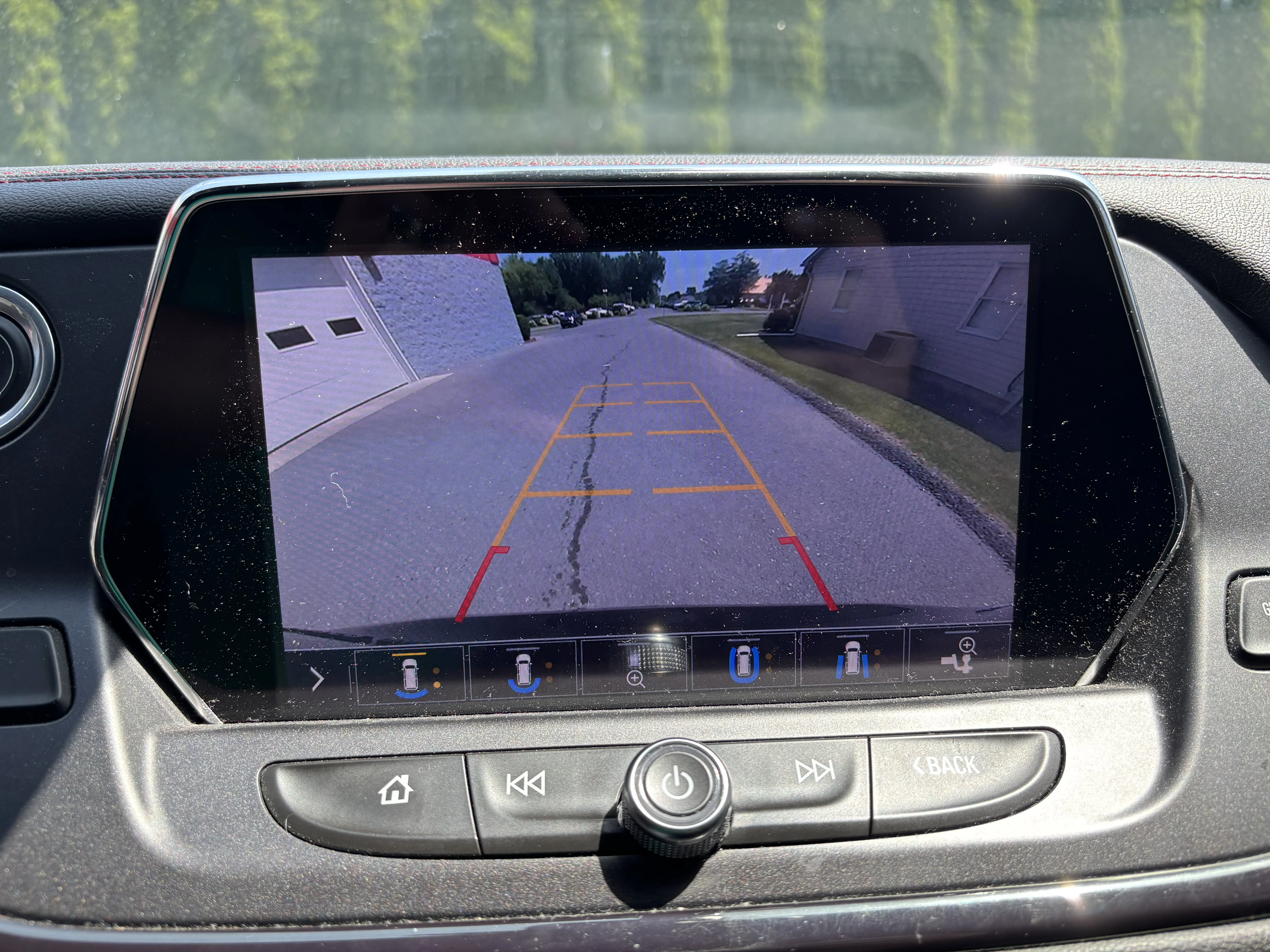 Used 2019 Black Chevrolet RS image 27