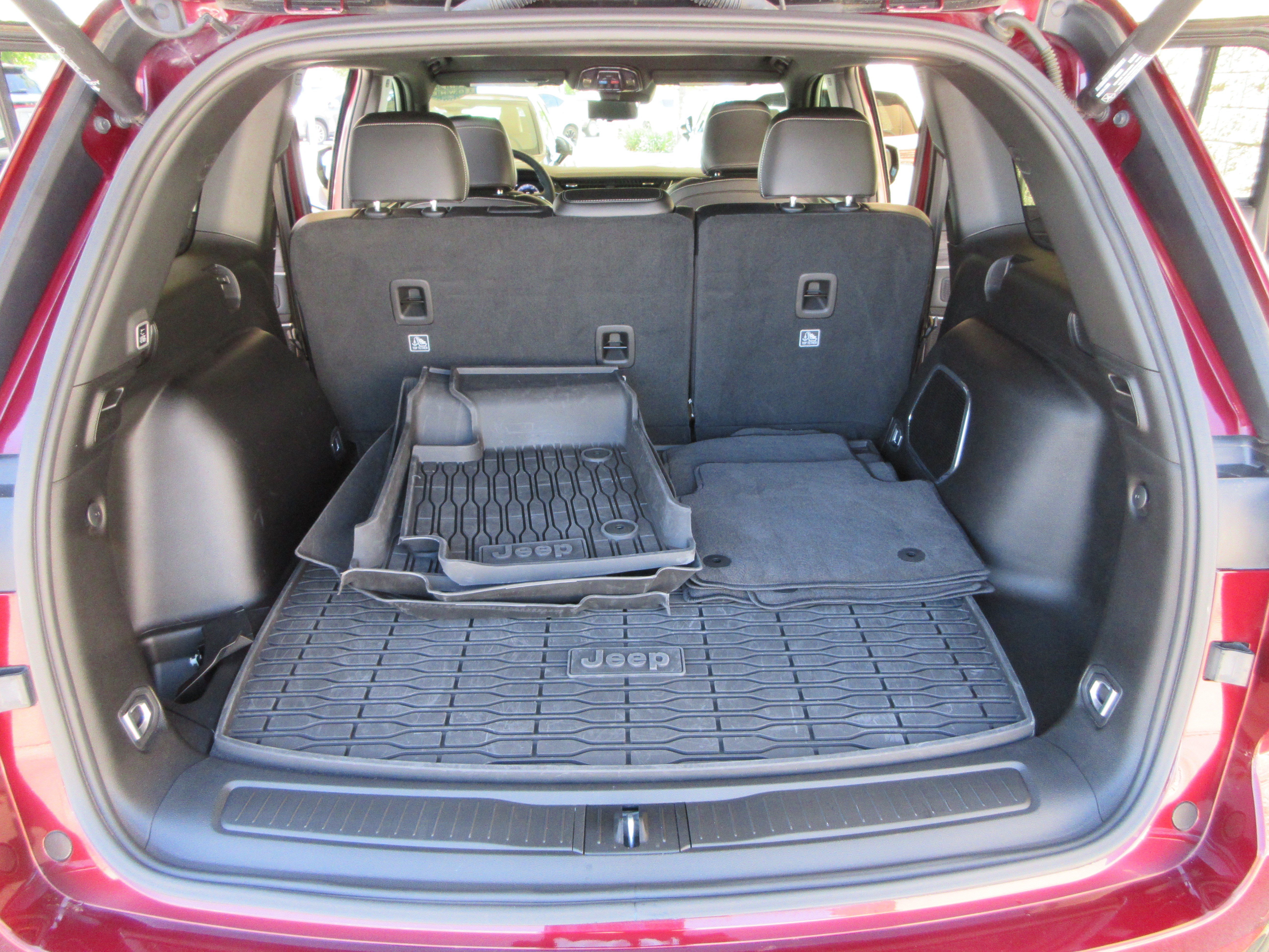 Used 2024 Velvet Red Pearlcoat Jeep Limited image 55