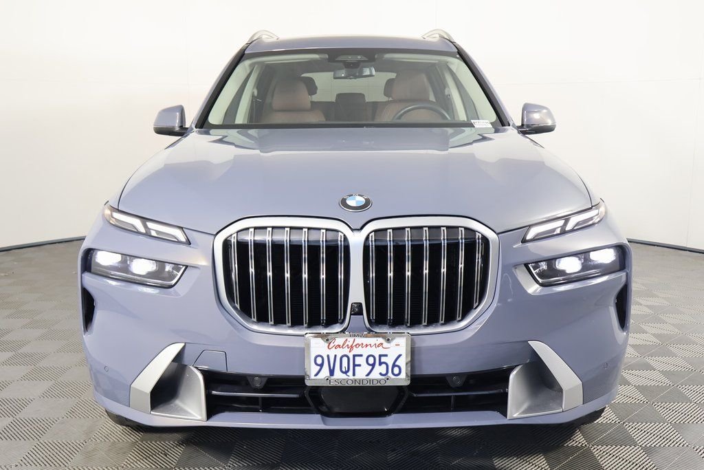 Used 2025 Copper Metallic BMW xDrive40i image 2