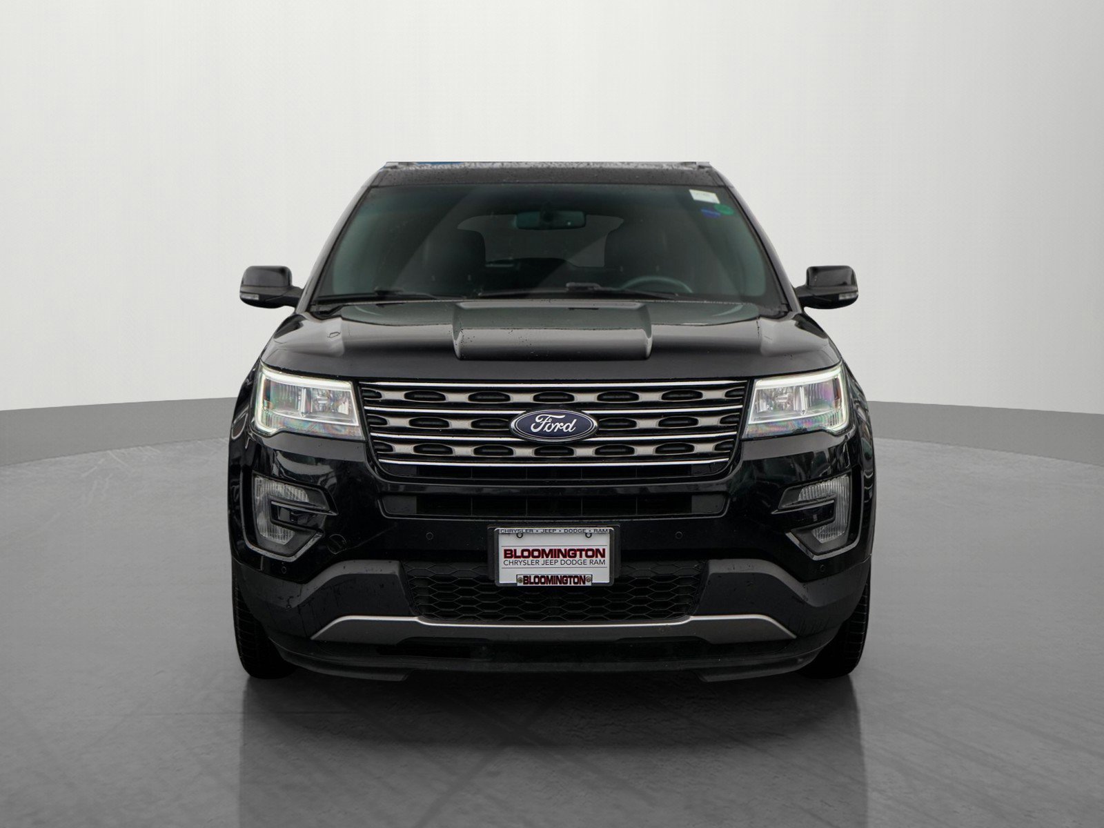 Used 2017 Ford Explorer XLT with VIN 1FM5K8DH4HGB78992 for sale in Minneapolis, Minnesota