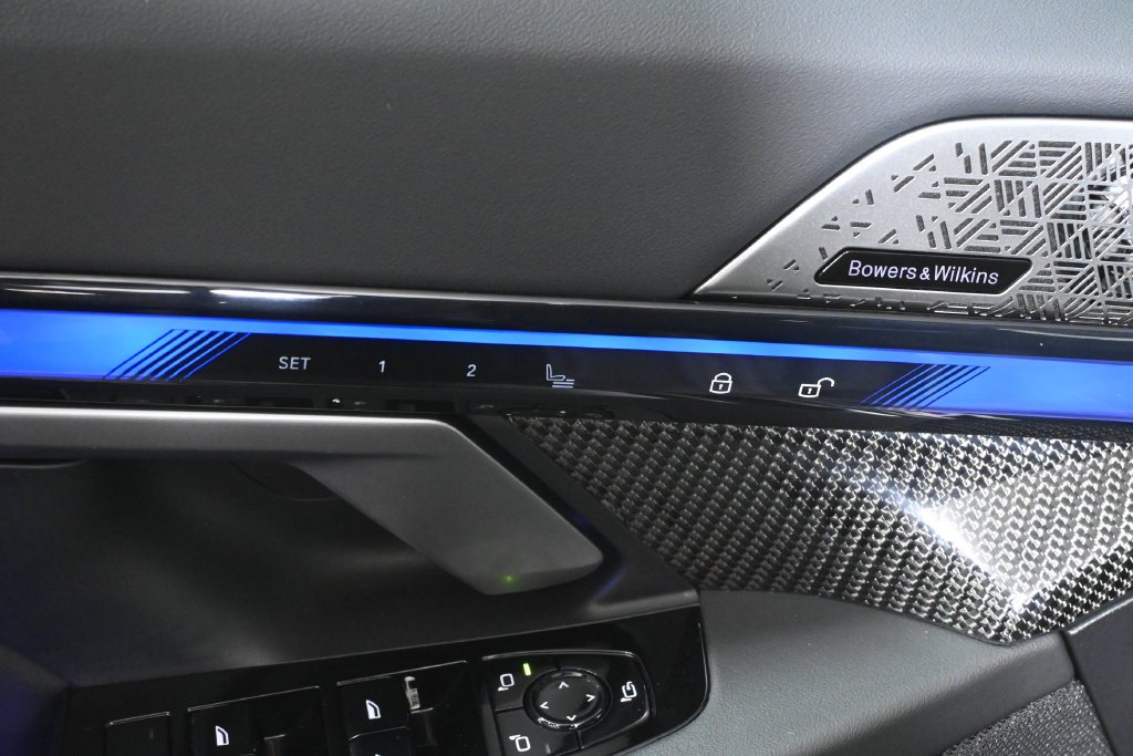 Used 2025 Dark Graphite BMW Base image 29