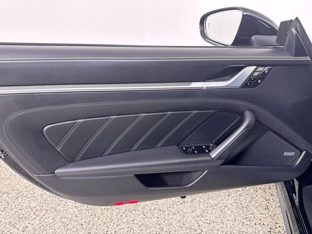 Used 2021 Black Porsche Turbo image 13