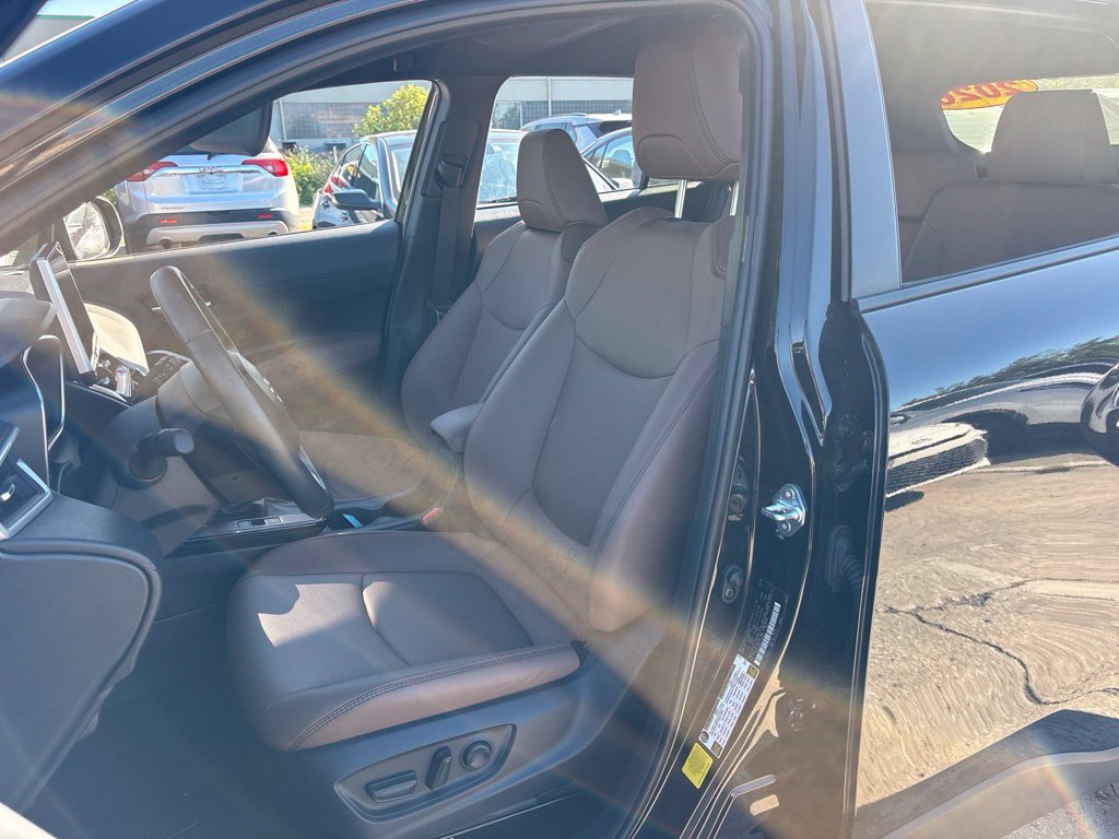 Used 2026 Black Toyota XLE image 9