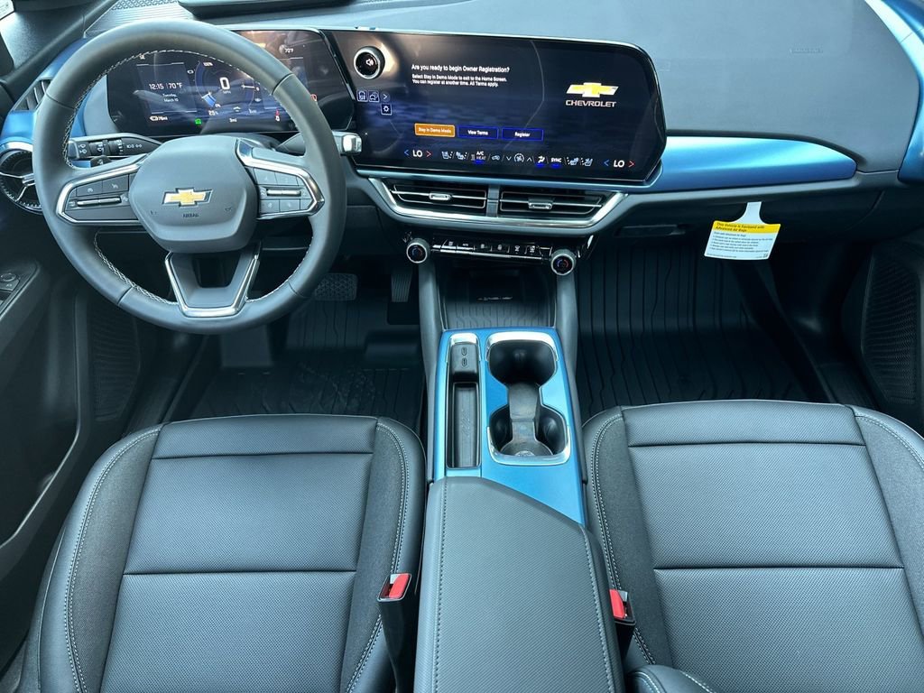 2026 Chevrolet Equinox EV 2LT - Photo 12