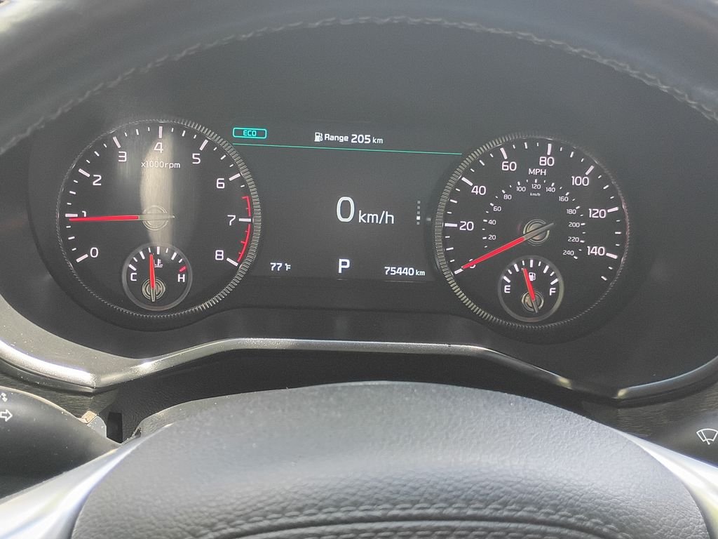 Used 2022  Kia SX image 21