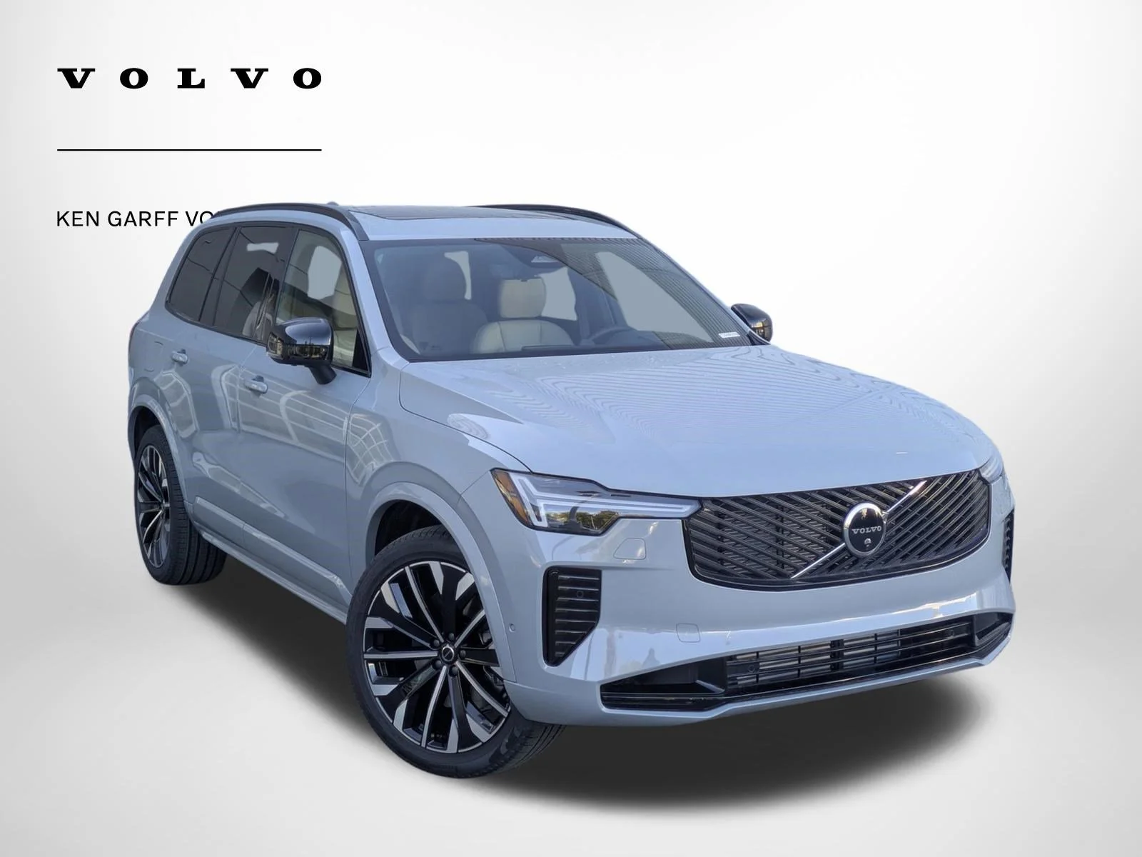2026 Volvo XC90 T8 Recharge Ultra Dark 4WD's photo