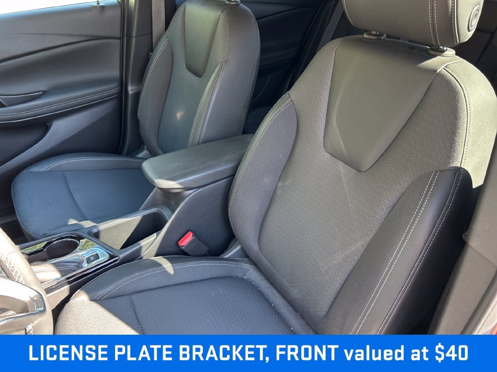 Used 2023 CINNABAR METALLIC Buick Select image 9