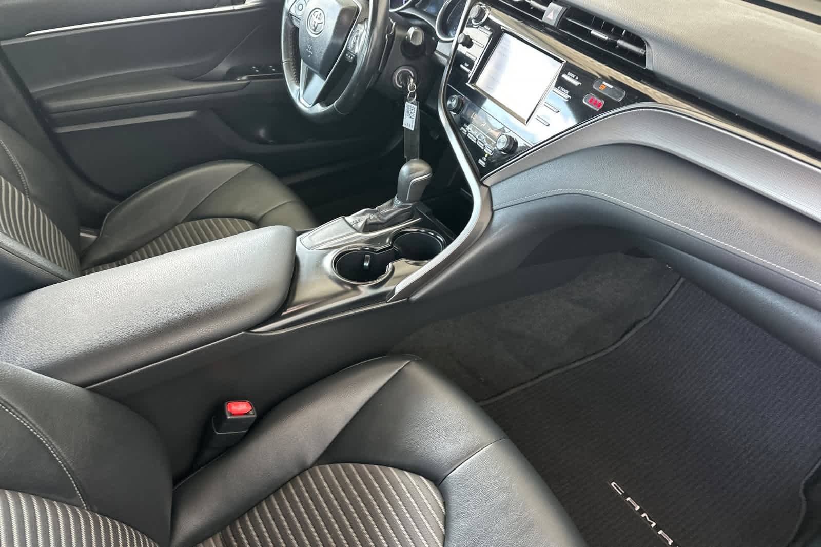 Certified Used 2019 Predawn Gray Mica Toyota SE image 15