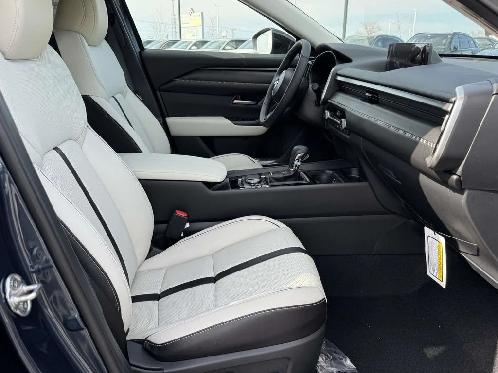 New 2026 Blue Metallic Mazda 2.5 S Premium AWD image 16
