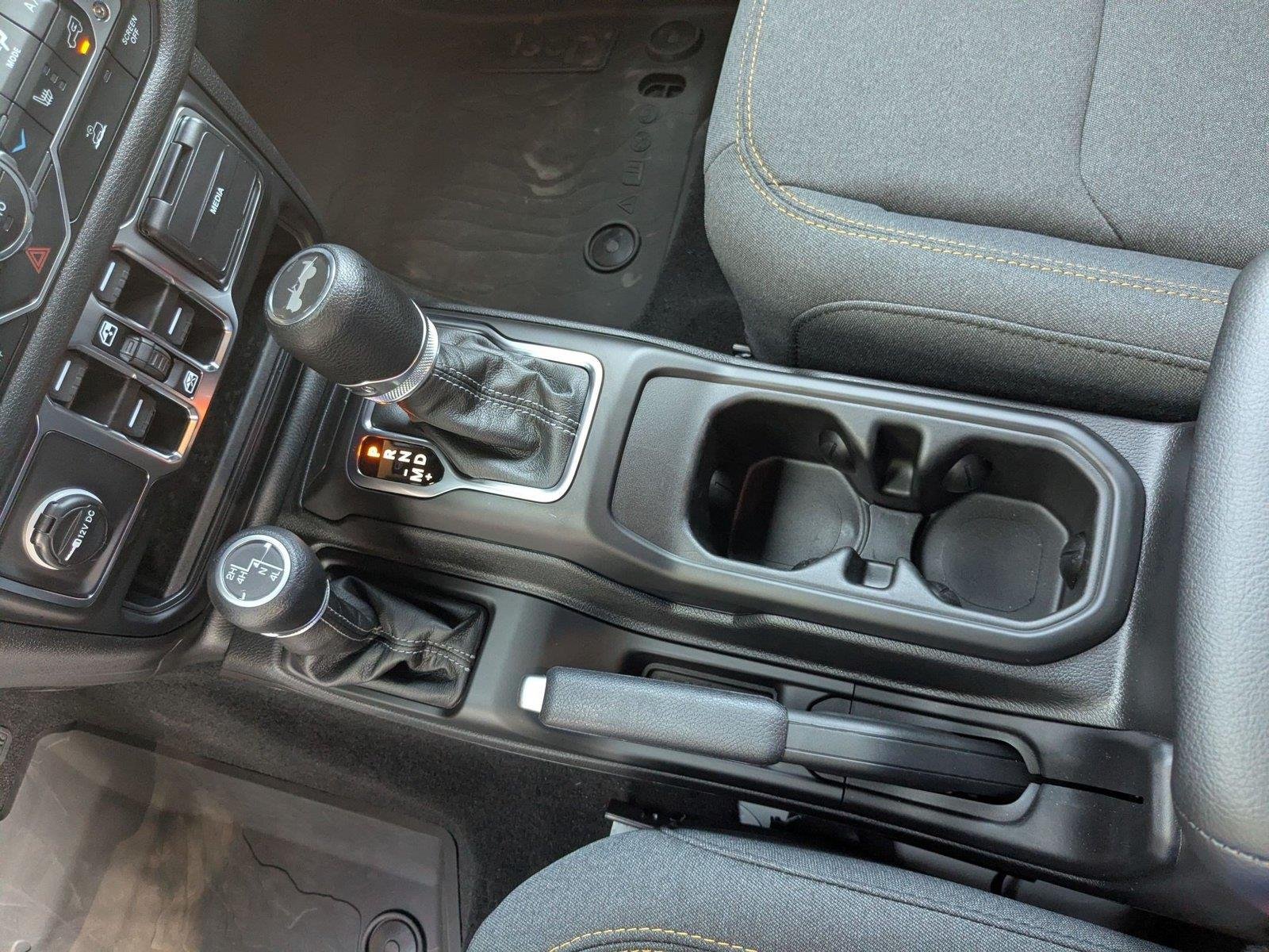 2026 Jeep Wrangler 4-Door Sport S - Photo 19