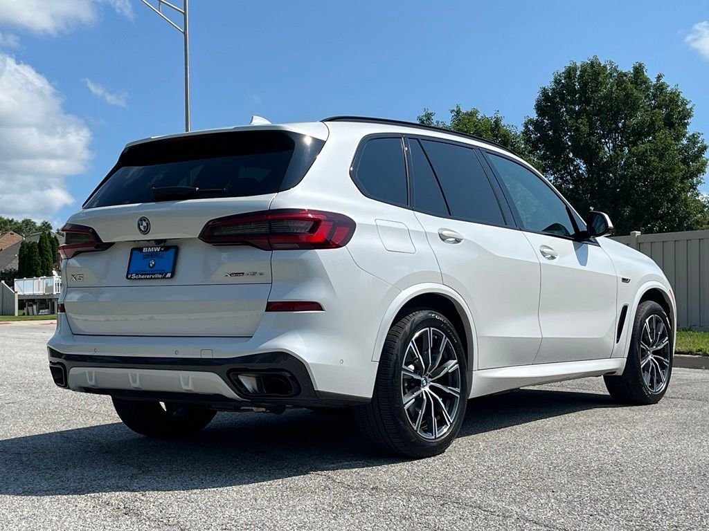 Certified Used 2023 Mineral White Metallic BMW xDrive45e image 7