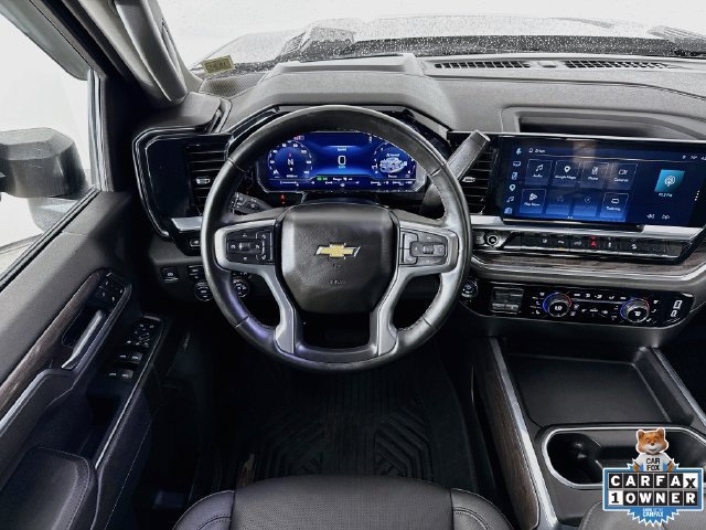 Used 2025 Black Chevrolet LTZ image 25
