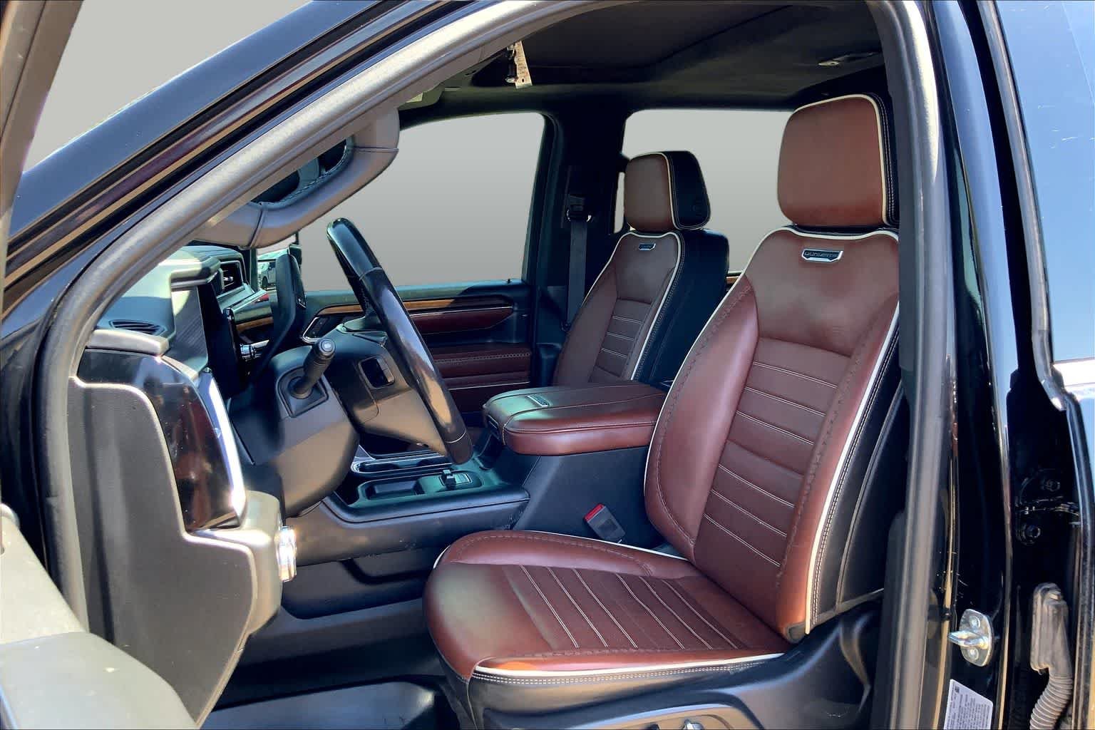 Certified Used 2024 Onyx Black GMC Denali Ultimate image 8