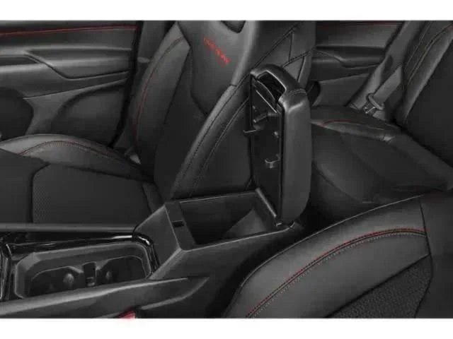 Used 2024 Silver Jeep Trailhawk image 13