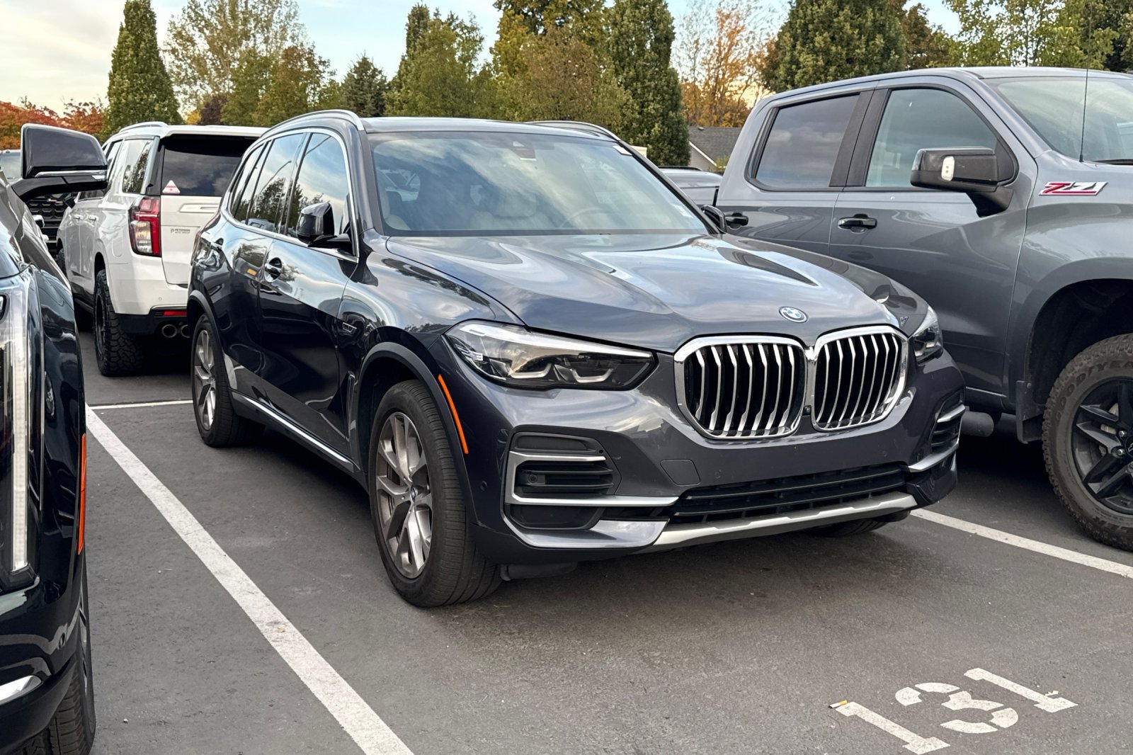 Used 2022 Gray BMW xDrive45e image 2