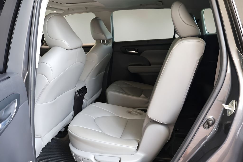 Used 2023 Gray Toyota XLE image 13
