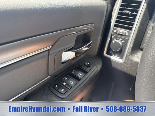 2024 RAM Ram 1500 Classic SLT - Photo 26