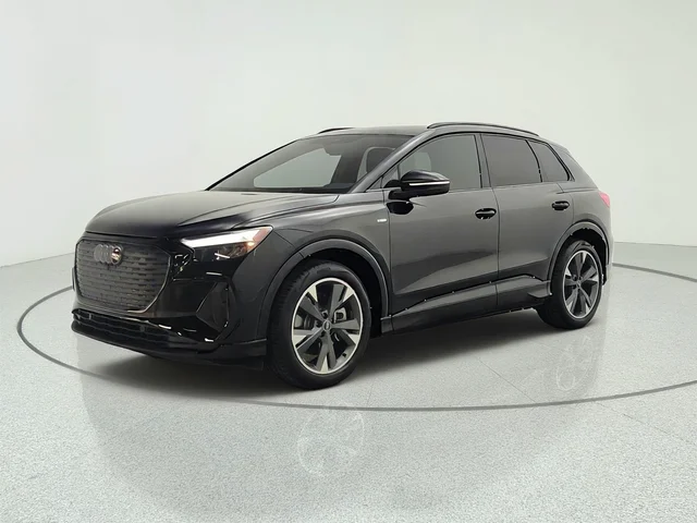 2024 Audi Q4 e-tron Premium Plus 55 quattro
