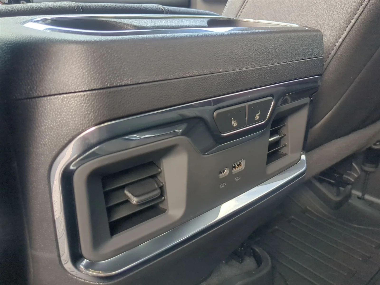 New 2026 Onyx Black GMC SLT image 45