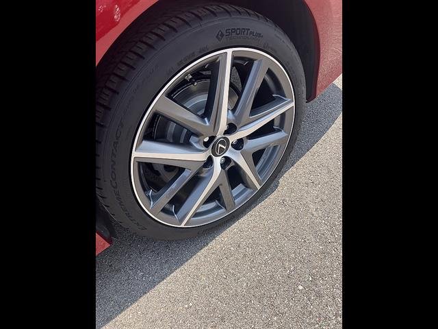Used 2016 Matador Red Mica Lexus  image 15