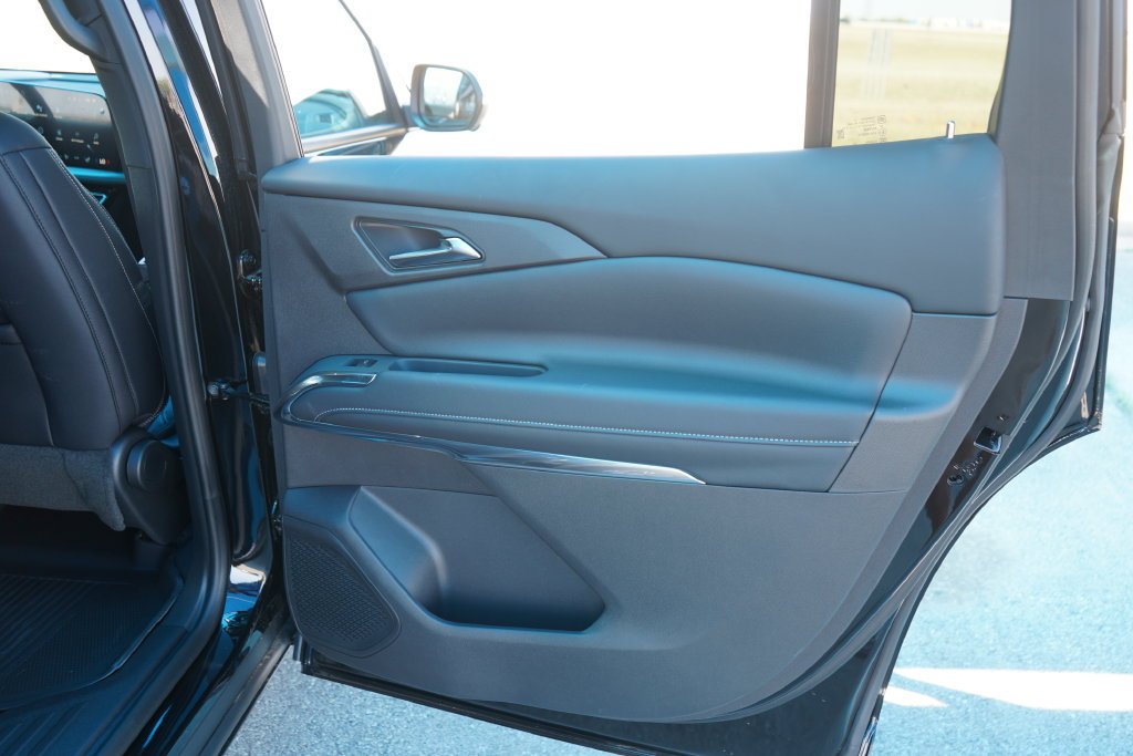2026 Chevrolet Traverse LT - Photo 19