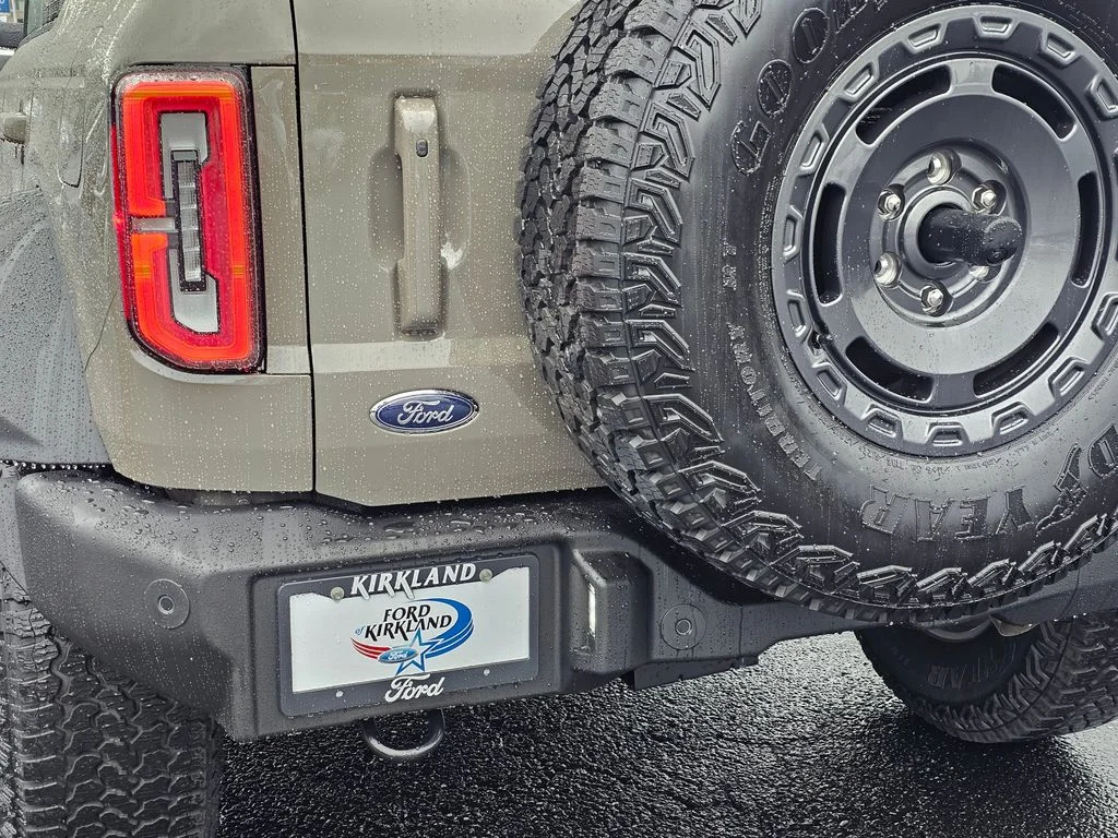 New 2025 Marsh Gray Ford Outer Banks® image 14
