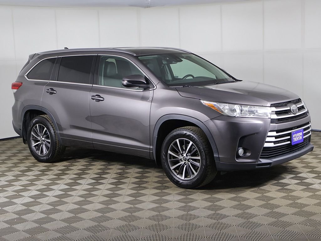 2017 Toyota Highlander XLE - Photo 46