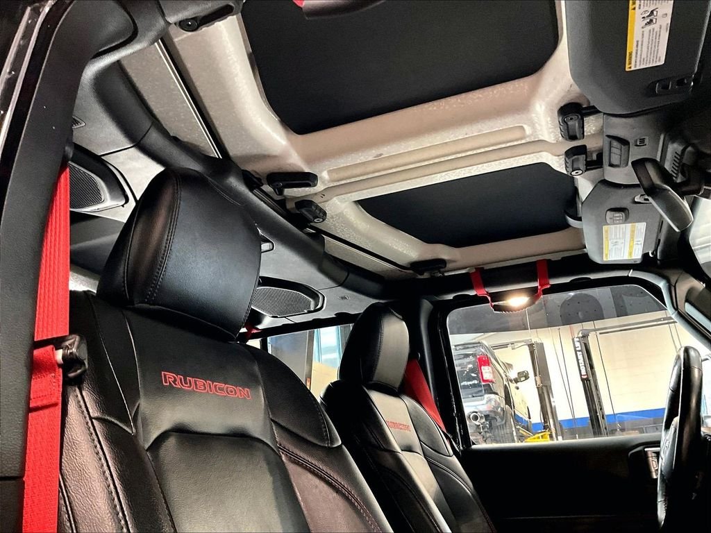 Used 2020 Black Jeep Unlimited Rubicon image 23