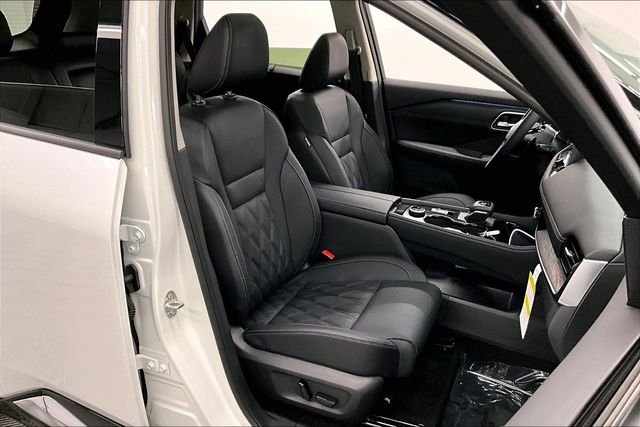 2025 Nissan Rogue Platinum - Photo 38