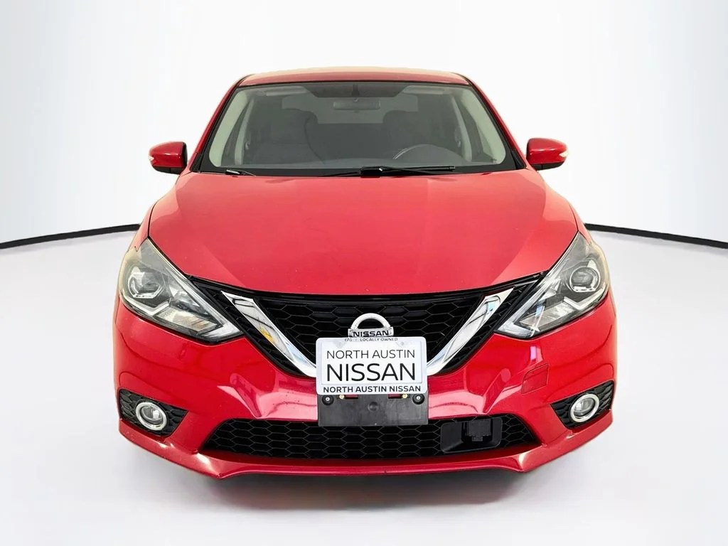 Used 2018 Red Nissan SR image 2