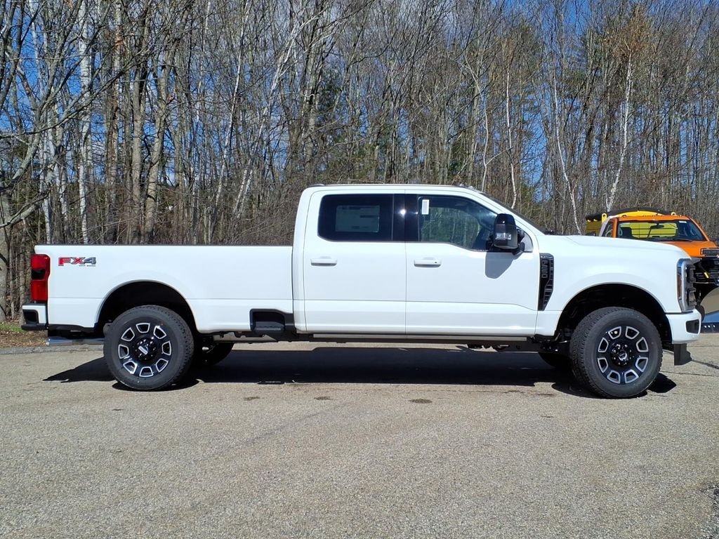 New 2026 Star White Metallic Tri-Coat Ford F-250® Platinum® image 4